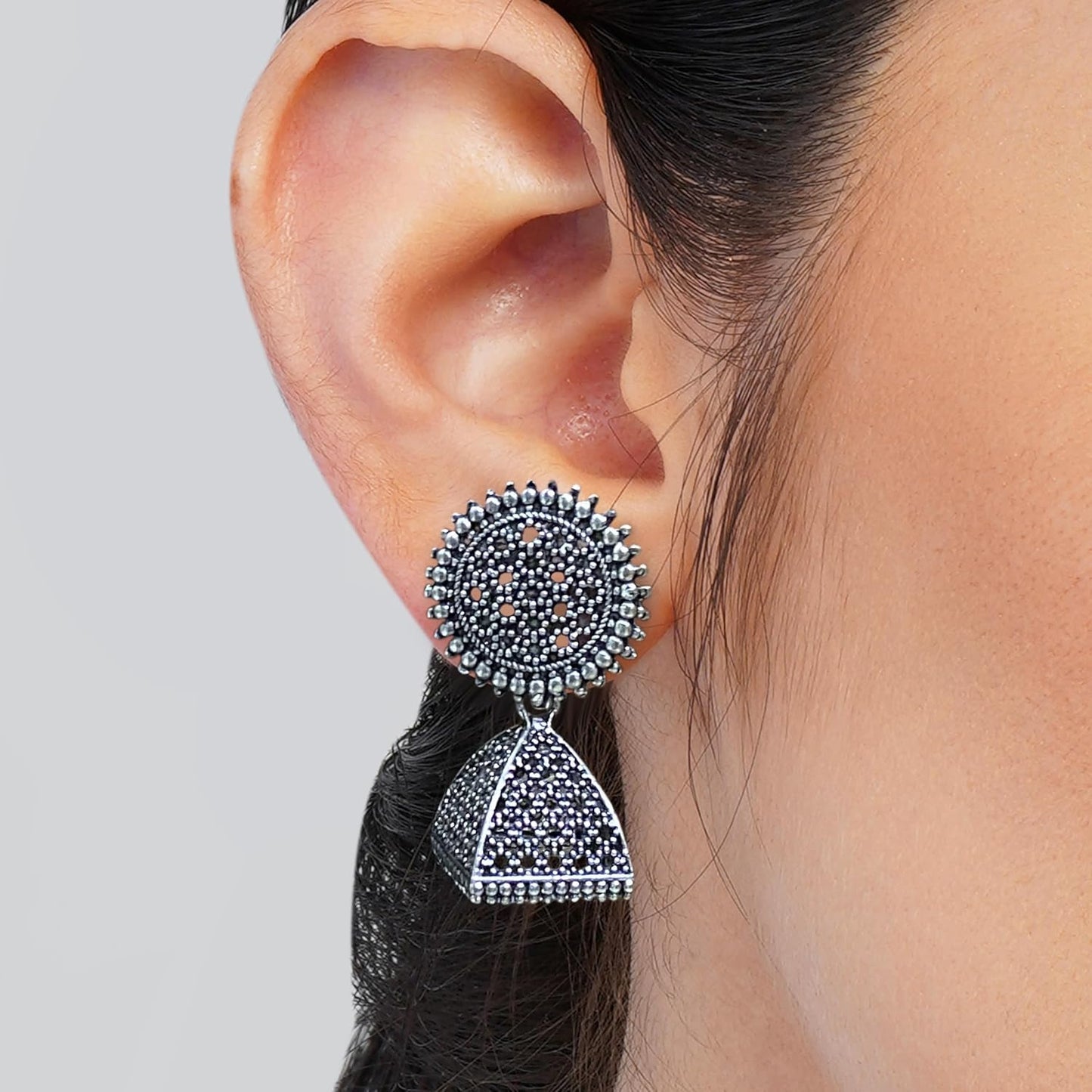 Vintage Floral Jhumki Earrings Set