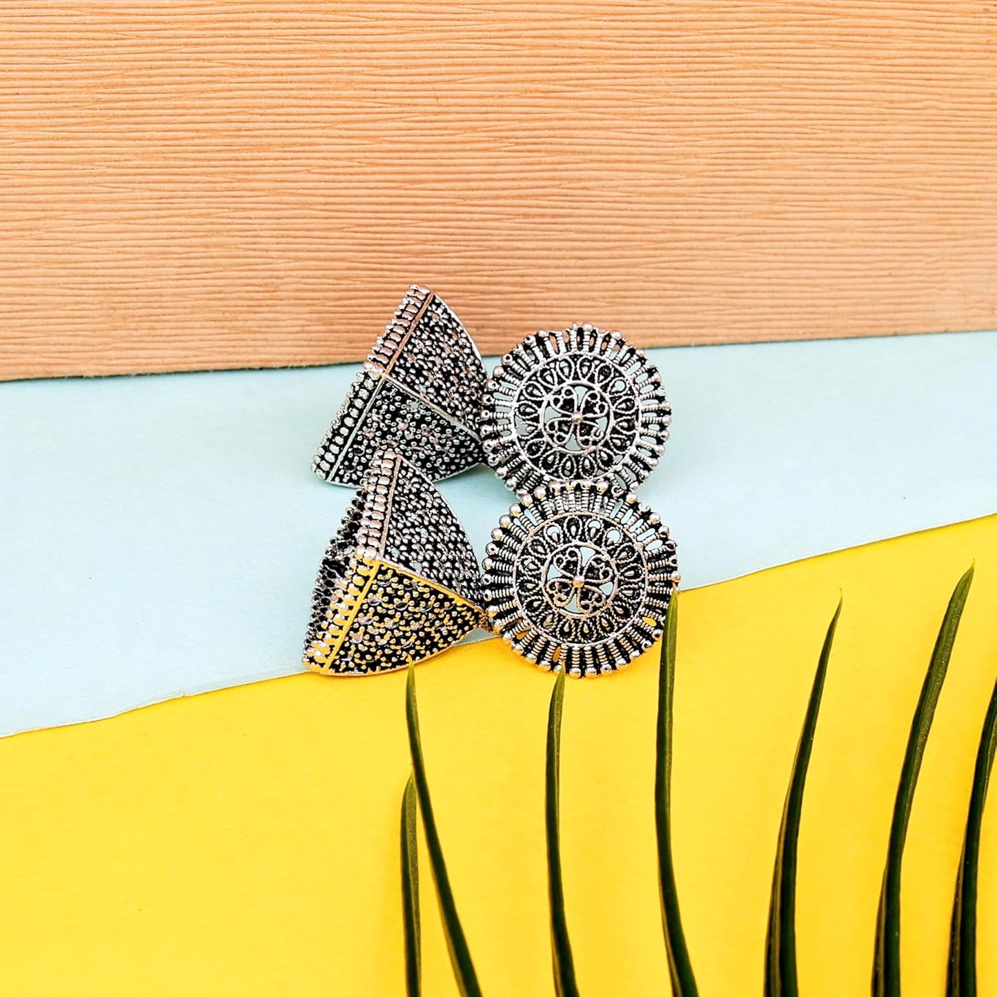 Vintage Floral Jhumki Earrings Set